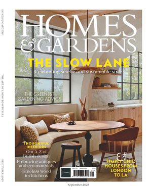 Homes & Gardens Cover